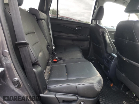 2021 Honda Pilot EX-L z VIN 5FNYF6H58MB052178, wystawiony jako Copart lot #46274875 z przebiegiem 52 104 mil mil oraz Nie do naprawy • Non repairable. Historia ofert i sprzedaży dostępna na DreamBid. Obrazek 11.