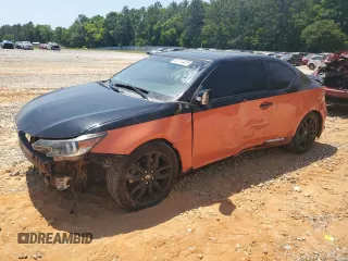 2015 Scion tC z VIN JTKJF5C79FJ006996, wystawiony jako Copart lot #53114425 z przebiegiem 91 647 mil mil oraz Szkoda całkowita • Salvage title. Historia ofert i sprzedaży dostępna na DreamBid. Obrazek 1.