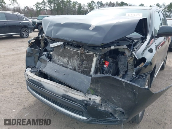 2012 Toyota Highlander Limited with VIN 5TDDK3EH7CS170207, listed as a IAAI auction lot 41711679 with 1 mi miles. Bid and sale history available at carsss.com. Image 6.