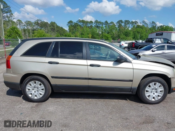 2005 Chrysler Pacifica с VIN 2C8GM48L35R451704, выставлен на аукционе IAAI как лот 42005444 с пробегом 122 456 миль миль и . История ставок и продаж доступна на DreamBid. Изображение 13.