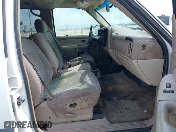 2002 Chevrolet Tahoe LS z VIN 1GNEC13Z42R214489, wystawiony jako IAAI lot #42438810 z przebiegiem 243 161 mil mil oraz . Historia ofert i sprzedaży dostępna na DreamBid. Obrazek 5.