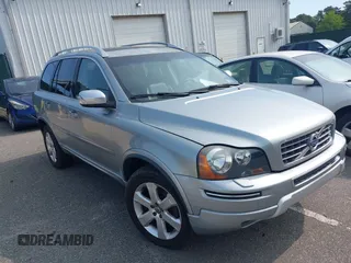 2013 Volvo XC90 Premier Plus z VIN YV4952CZ8D1631350, wystawiony jako IAAI lot #42405842 z przebiegiem 95 620 mil mil oraz . Historia ofert i sprzedaży dostępna na DreamBid. Obrazek 1.