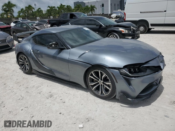 2020 Toyota Supra 3.0 with VIN WZ1DB4C02LW030327, listed as a Copart auction lot 61451485 with 85,250 mi miles and Salvage title. Bid and sale history available at DreamBid. Image 4.