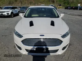 2014 Ford Fusion SE with VIN 3FA6P0HD9ER139800, listed as a Copart auction lot 54731535 with 190,194 mi miles and Clean Title. Bid and sale history available at DreamBid. Image 5.