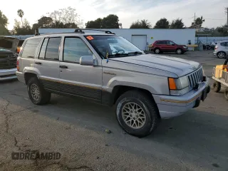 1995 Jeep Grand Cherokee Limited with VIN 1J4GZ78Y2SC603292, listed as a Copart auction lot 84449764 with 153,673 mi miles and Non Repairable. Bid and sale history available at carsss.com. Image 4.