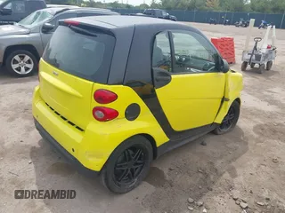 2013 Smart fortwo Pure with VIN WMEEJ3BA5DK663165, listed as a IAAI auction lot 42291804 with 105,074 mi miles and . Bid and sale history available at DreamBid. Image 4.