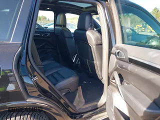 2017 Porsche Cayenne with VIN WP1AA2A28HKA86850, listed as a IAAI auction lot 42085457 with 86,438 mi miles and . Bid and sale history available at DreamBid. Image 8.