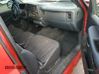 2000 Chevrolet Silverado 1500 with VIN 1GCEC19V8YZ218177, listed as a Copart auction lot 88020145 with 170,495 mi miles and Salvage Title. Bid and sale history available at carsss.com. Image 10.