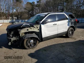 2016 Ford Utility Police Interceptor with VIN 1FM5K8AR6GGB28333, listed as a Copart auction lot 42124675 with 141,814 mi miles and Salvage Title. Bid and sale history available at carsss.com. Image 1.