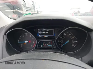 2016 Ford Focus SE with VIN 1FADP3F23GL280843, listed as a IAAI auction lot 41917538 with 125,392 mi miles. Bid and sale history available at carsss.com. Image 7.
