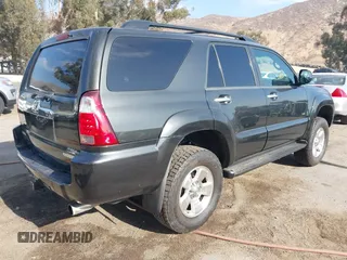 2008 Toyota 4Runner SR5 with VIN JTEZU14R18K022062, listed as a IAAI auction lot 41055144 with 161,842 mi miles. Bid and sale history available at carsss.com. Image 4.