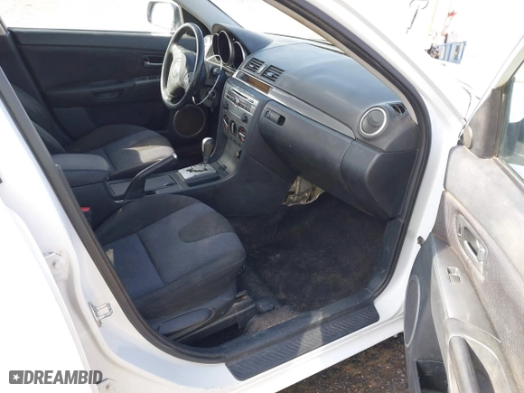 2008 Mazda Mazda3 s Grand Touring with VIN JM1BK343581834456, listed as a IAAI auction lot 41511870 with 135,619 mi miles. Bid and sale history available at carsss.com. Image 5.