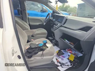 2020 Toyota Sienna L с VIN 5TDZZ3DC5LS041468, выставлен на аукционе IAAI как лот 42785544 с пробегом 117 615 миль миль и . История ставок и продаж доступна на DreamBid. Изображение 20.