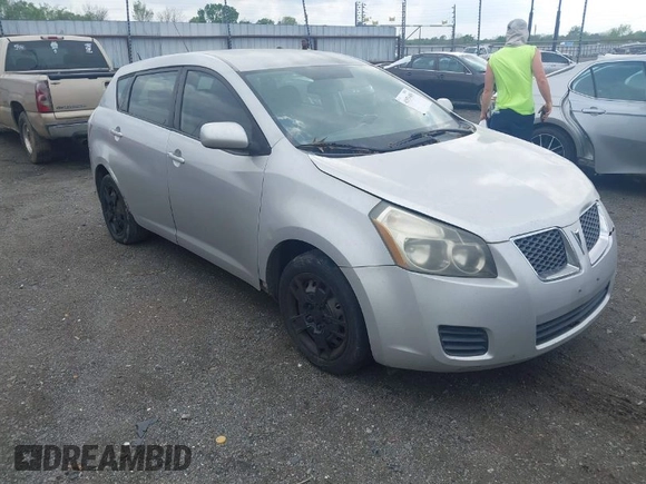 2009 Pontiac Vibe 1SB z VIN 5Y2SP67039Z432930, wystawiony jako IAAI lot #41951405 z przebiegiem 211 339 mil mil oraz . Historia ofert i sprzedaży dostępna na DreamBid. Obrazek 1.