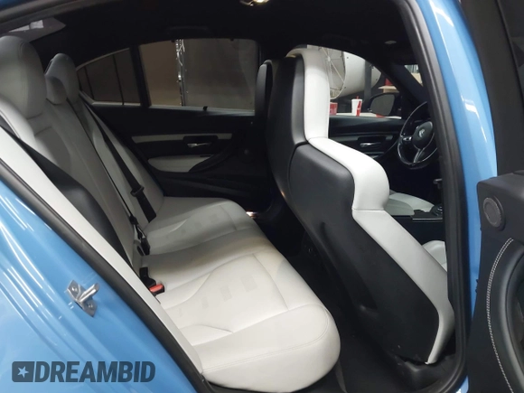 2015 BMW M3 с VIN WBS3C9C5XFP803102, выставлен на аукционе IAAI как лот 41616127 с пробегом 44 538 миль миль и . История ставок и продаж доступна на DreamBid. Изображение 8.
