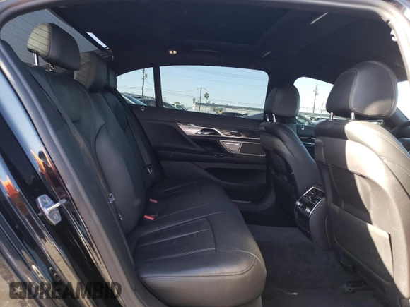 2019 BMW 7 Series 740i with VIN WBA7E2C55KB454137, listed as a Copart auction lot 40282713 with 42,654 mi miles. Bid and sale history available at carsss.com. Image 11.