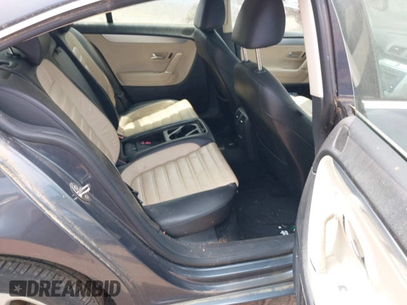 2009 Volkswagen CC Luxury z VIN WVWHL73C09E531918, wystawiony jako IAAI lot #42433505 z przebiegiem 223 692 mil mil oraz . Historia ofert i sprzedaży dostępna na DreamBid. Obrazek 8.