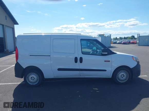 2018 Ram ProMaster City Cargo Tradesman z VIN ZFBERFAB0J6J37598, wystawiony jako IAAI lot #42416142 z przebiegiem 93 498 mil mil oraz . Historia ofert i sprzedaży dostępna na DreamBid. Obrazek 12.