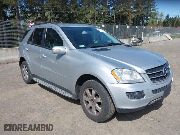 2007 Mercedes-Benz M 320 CDI z VIN 4JGBB22E67A210285, wystawiony jako IAAI lot #42002404 z przebiegiem 164 318 mil mil oraz . Historia ofert i sprzedaży dostępna na DreamBid. Obrazek 1.