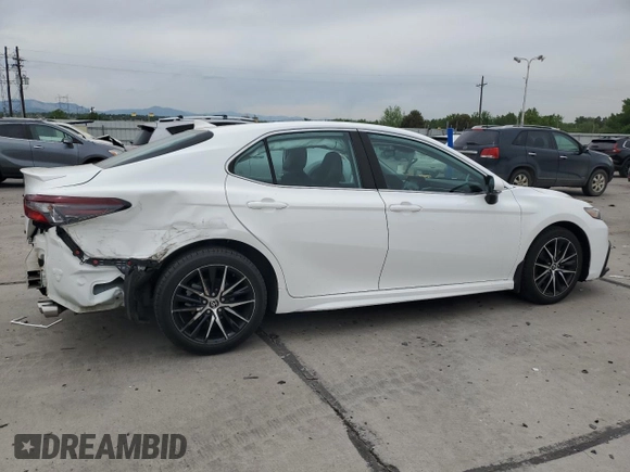 2023 Toyota Camry SE z VIN 4T1G11AK2PU722215, wystawiony jako Copart lot #58623895 z przebiegiem 39 968 mil mil oraz Szkoda całkowita • Salvage title. Historia ofert i sprzedaży dostępna na DreamBid. Obrazek 3.