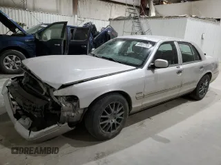 2009 Mercury Grand Marquis LS with VIN 2MEHM75V89X630768, listed as a Copart auction lot 48989755 with 139,342 mi miles and Salvage Title. Bid and sale history available at carsss.com. Image 1.