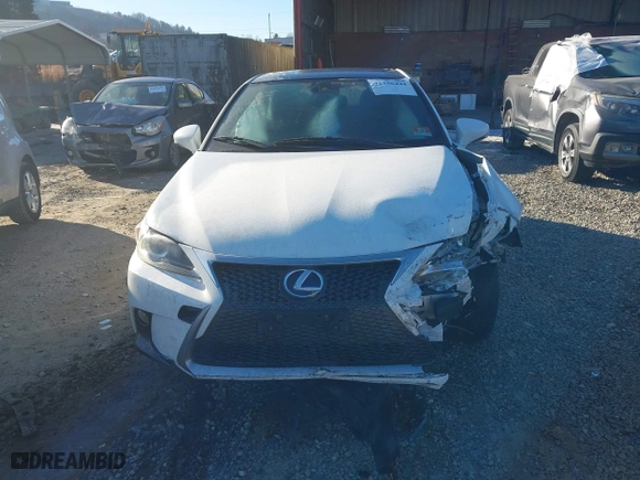 2015 Lexus CT 200h Hybrid with VIN JTHKD5BH0F2240478, listed as a IAAI auction lot 41356444 with 71,118 mi miles. Bid and sale history available at carsss.com. Image 13.