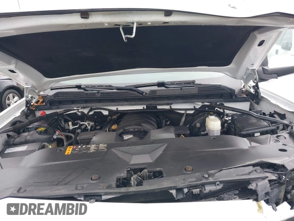 2018 Chevrolet Silverado 1500 LT with VIN 3GCUKREC3JG453433, listed as a IAAI auction lot 38138441 with 53,496 mi miles. Bid and sale history available at carsss.com. Image 10.