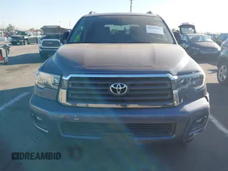 2018 Toyota Sequoia SR5 with VIN 5TDZY5G11JS071489, listed as a IAAI auction lot 41350026 with 47,570 mi miles. Bid and sale history available at carsss.com. Image 12.