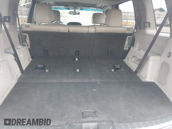 2015 Honda Pilot EX-L with VIN 5FNYF4H5XFB014653, listed as a IAAI auction lot 42121003 with 152,912 mi miles and . Bid and sale history available at carsss.com. Image 12.
