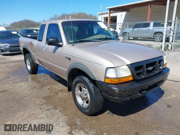 1998 Ford Ranger XL with VIN 1FTZR15X2WTA29628, listed as a IAAI auction lot 41972607 with 149,628 mi miles. Bid and sale history available at carsss.com. Image 1.
