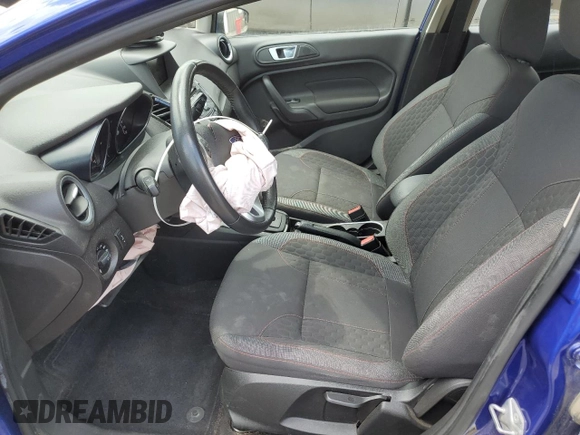 2014 Ford Fiesta SE z VIN 3FADP4EJ3EM168232, wystawiony jako Copart lot #55940485 z przebiegiem 111 563 mil mil oraz Szkoda całkowita • Salvage title. Historia ofert i sprzedaży dostępna na DreamBid. Obrazek 7.