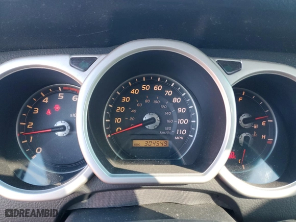 2004 Toyota 4Runner Limited with VIN JTEBT17R240035909, listed as a Copart auction lot 50452685 with 304,549 mi miles and Clean Title. Bid and sale history available at carsss.com. Image 9.