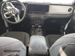 2025 Jeep Wrangler Sahara with VIN 1C4PJXEN0SW500555, listed as a Copart auction lot 83961344 with Not Provided miles and Salvage Title. Bid and sale history available at DreamBid. Image 8.