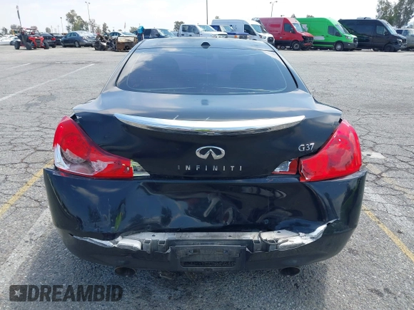 2013 Infiniti G37 IPL with VIN JN1CV6EK3DM920640, listed as a IAAI auction lot 42092727 with 206,880 mi miles. Bid and sale history available at carsss.com. Image 16.
