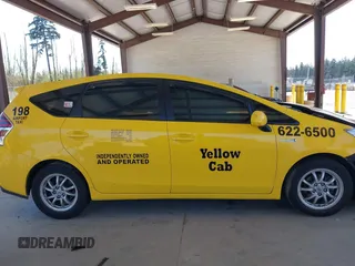 2016 Toyota Prius v Two with VIN JTDZN3EUXGJ055176, listed as a IAAI auction lot 42047651 with 282,741 mi miles. Bid and sale history available at carsss.com. Image 13.