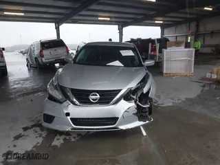 2018 Nissan Altima 2.5 SL with VIN 1N4AL3APXJC128387, listed as a IAAI auction lot 41370583 with 1 mi miles. Bid and sale history available at carsss.com. Image 12.