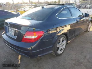 2012 Mercedes-Benz C-Class C 250 with VIN WDDGJ4HB6CF802102, listed as a IAAI auction lot 41261431 with 126,305 mi miles. Bid and sale history available at carsss.com. Image 4.