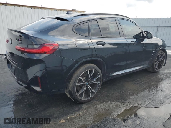 2022 BMW X4 M z VIN 5YM23EC02N9K93385, wystawiony jako Copart lot #53954854 z przebiegiem 17 189 mil mil oraz . Historia ofert i sprzedaży dostępna na DreamBid. Obrazek 3.