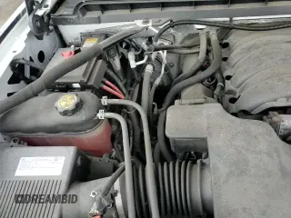 2018 Chevrolet Silverado 1500 LT z VIN 1GCNKREC5JZ293298, wystawiony jako Copart lot #52577775 z przebiegiem 38 094 mil mil oraz Szkoda całkowita • Salvage title. Historia ofert i sprzedaży dostępna na DreamBid. Obrazek 14.