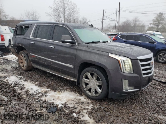 2015 Cadillac Escalade ESV Luxury z VIN 1GYS4SKJ4FR656232, wystawiony jako Copart lot #44584255 z przebiegiem 130 066 mil mil oraz Szkoda całkowita • Salvage title. Historia ofert i sprzedaży dostępna na DreamBid. Obrazek 4.