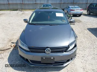 2013 Volkswagen Jetta SE with VIN 3VWDP7AJ9DM370201, listed as a IAAI auction lot 42562810 with 165,991 mi miles and . Bid and sale history available at DreamBid. Image 12.