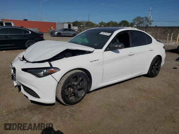 2023 Alfa Romeo Giulia Veloce with VIN ZARFANBN0P7670975, listed as a Copart auction lot 87671475 with 33,095 mi miles and Non repairable. Bid and sale history available at DreamBid. Image 1.