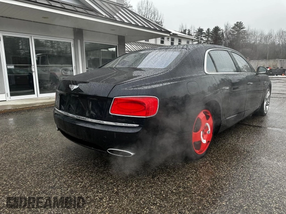2014 Bentley Flying Spur with VIN SCBEC9ZA4EC092638, listed as a Copart auction lot 44058715 with 125,234 mi miles and Clean Title. Bid and sale history available at DreamBid. Image 4.