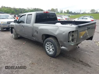 2013 Chevrolet Silverado 1500 LT with VIN 1GCRKSE74DZ254332, listed as a IAAI auction lot 41984869 with 209,242 mi miles and . Bid and sale history available at DreamBid. Image 3.