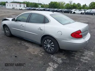 2006 Buick LaCrosse CX with VIN 2G4WC582561224586, listed as a IAAI auction lot 42374909 with 173,836 mi miles and . Bid and sale history available at DreamBid. Image 3.