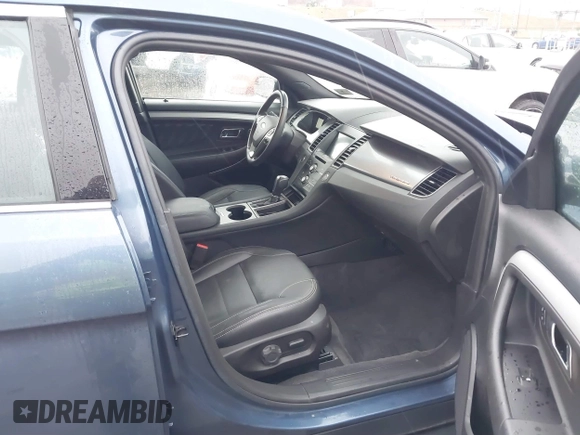 2018 Ford Taurus SEL with VIN 1FAHP2H82JG118554, listed as a IAAI auction lot 41112273 with 67,253 mi miles. Bid and sale history available at carsss.com. Image 5.