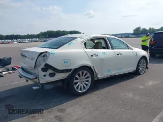2009 Lincoln MKS z VIN 1LNHM94R59G620735, wystawiony jako IAAI lot #39793140 z przebiegiem 147 201 mil mil oraz . Historia ofert i sprzedaży dostępna na DreamBid. Obrazek 4.