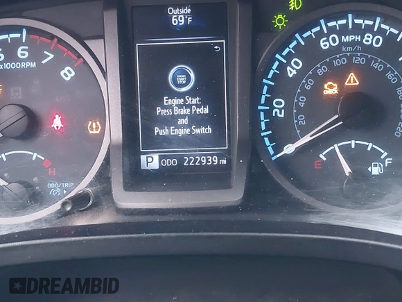 2016 Toyota Tacoma SR with VIN 5TFCZ5AN6GX006039, listed as a IAAI auction lot 41908239 with 222,939 mi miles and . Bid and sale history available at DreamBid. Image 7.