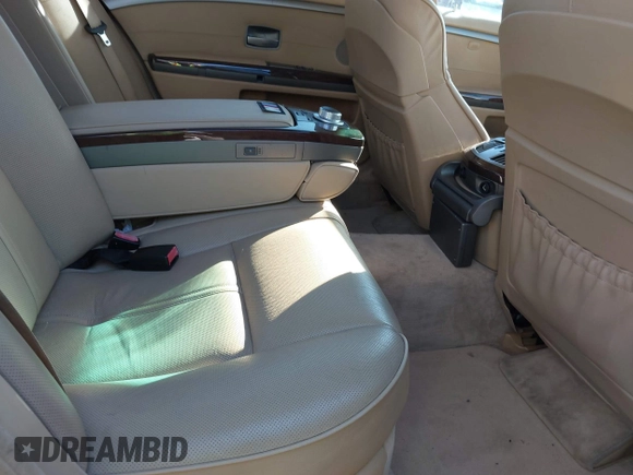 2006 BMW 7 Series 750Li with VIN WBAHN83536DT35584, listed as a IAAI auction lot 41693827 with 173,778 mi miles. Bid and sale history available at carsss.com. Image 8.