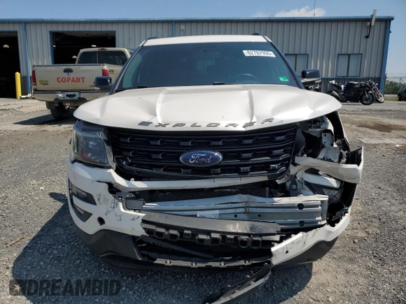 2017 Ford Explorer Sport z VIN 1FM5K8GT1HGE19956, wystawiony jako Copart lot #62707955 z przebiegiem 111 727 mil mil oraz Szkoda całkowita • Salvage title. Historia ofert i sprzedaży dostępna na DreamBid. Obrazek 5.